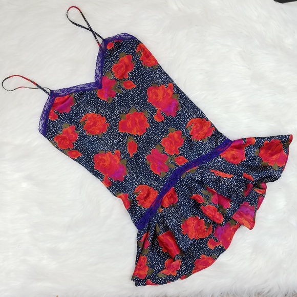 Victoria's Secret Other - 5/$25 Vintage Victorias Secret Gold Label Dress